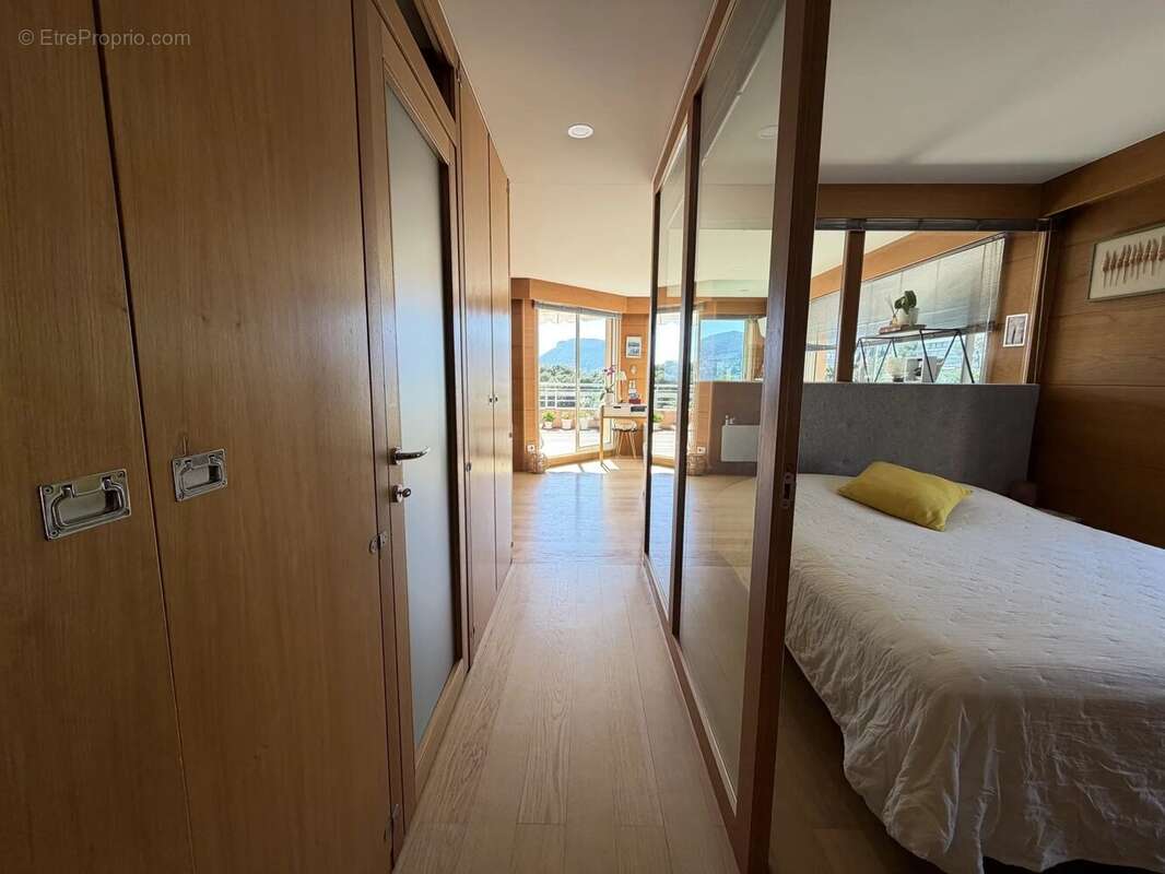 Appartement à ROQUEBRUNE-CAP-MARTIN