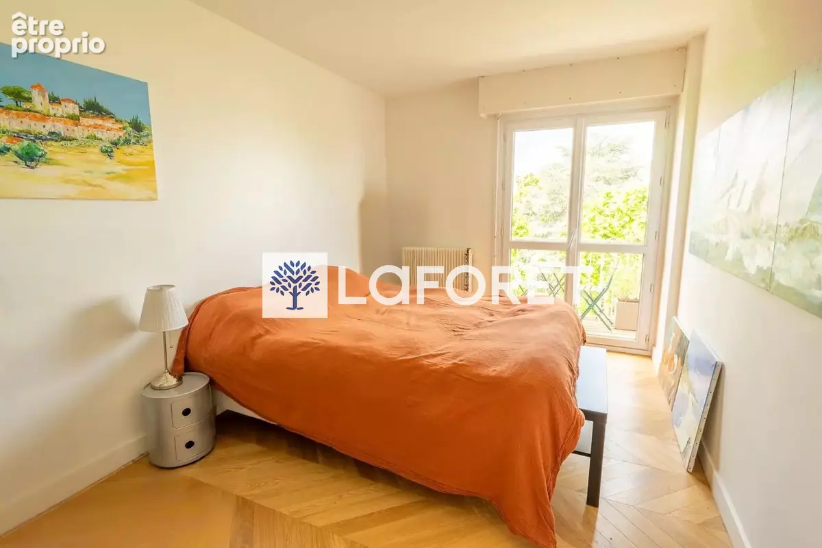 Appartement 5 pièces - 106 m² - Dernier étage avec ascenseur - photo 6