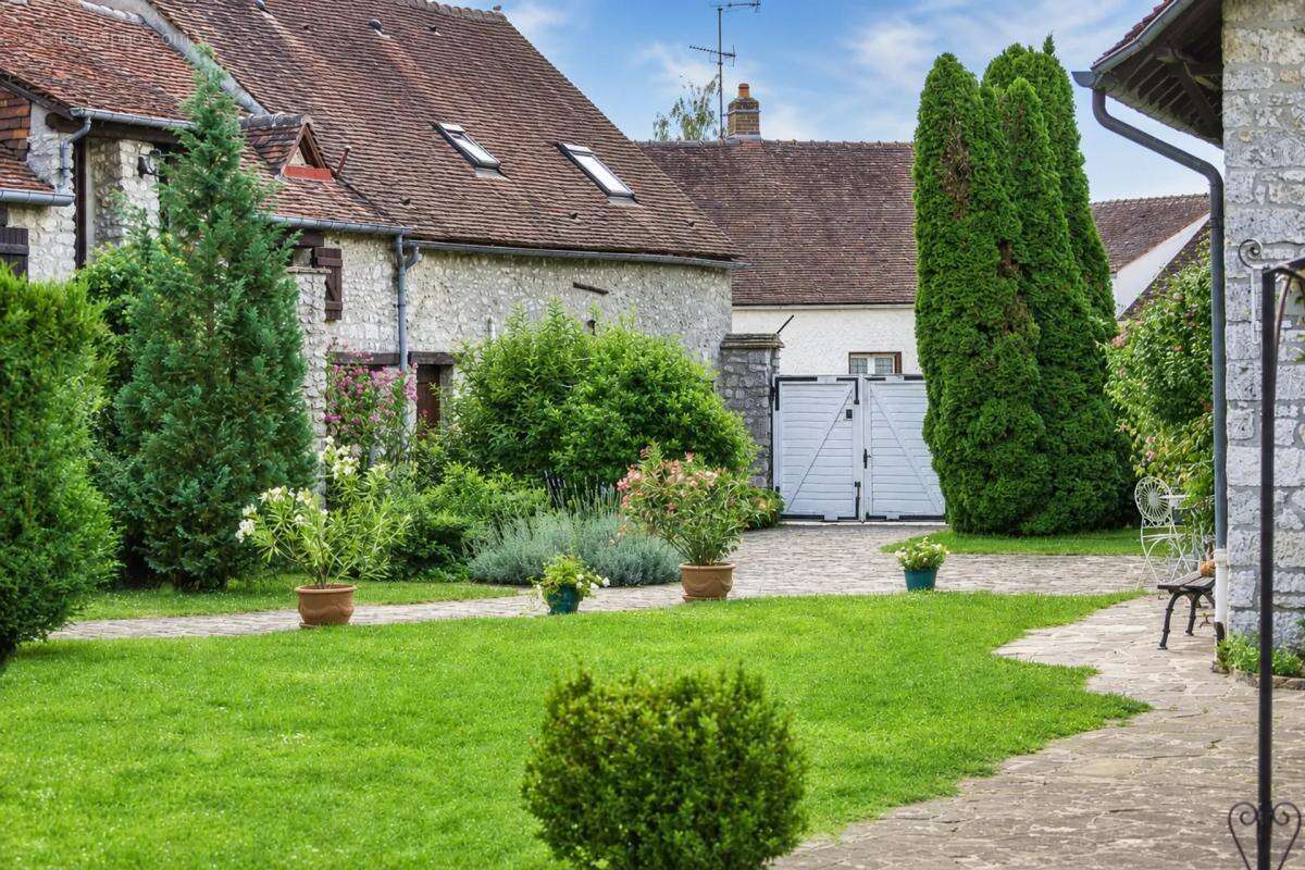 Maison à SOUPPES-SUR-LOING
