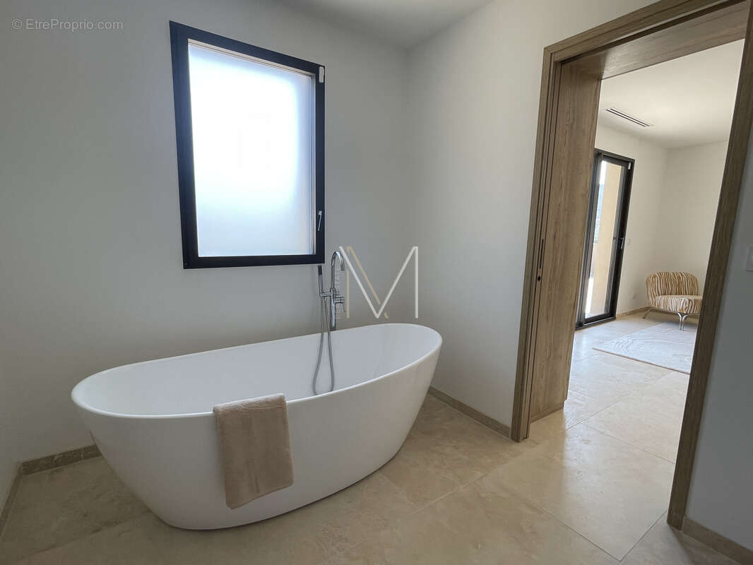 Plan de la tour - villa plein sud - magnifique vue - photo 18