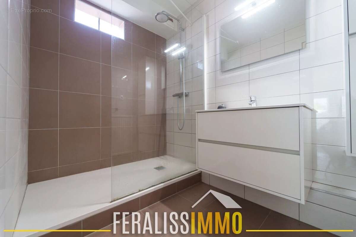 Appartement à ERAGNY