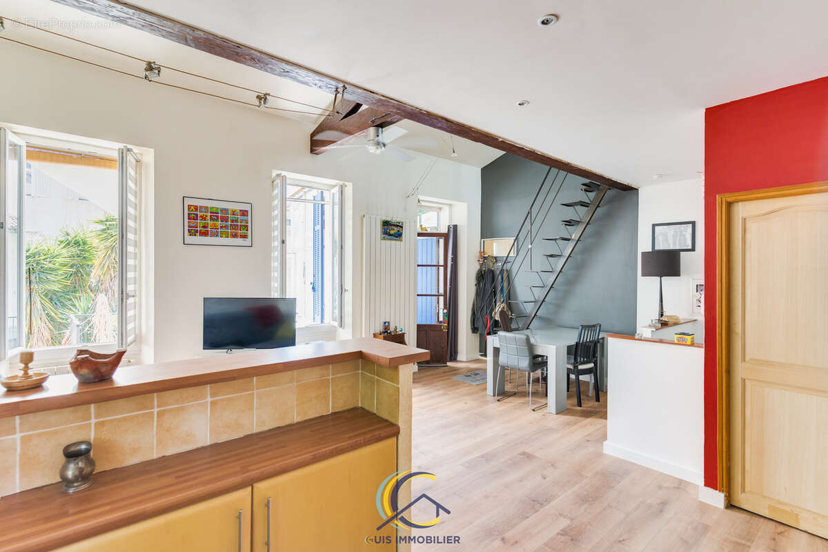 Maison à MARSEILLE-10E