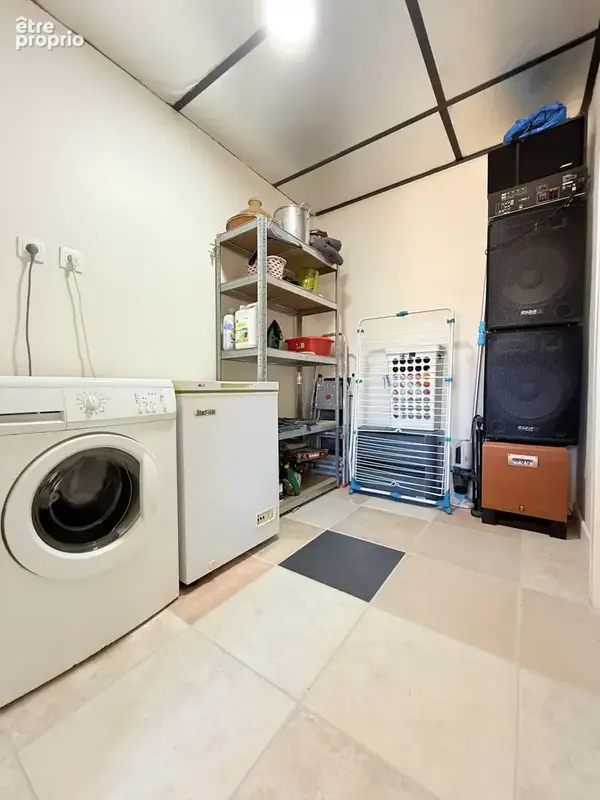 EXCLUSIVITE IRIA IMMOBILIER-Maison 2 faces avec piscine, garage, dépendances! - photo 16