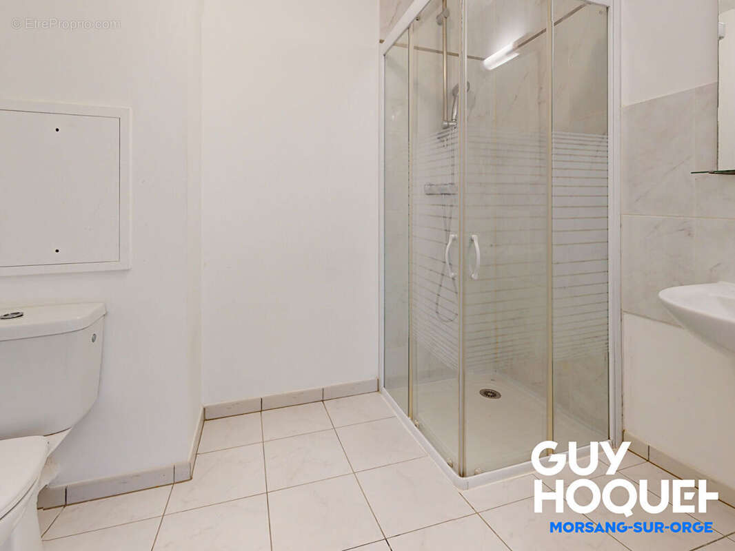 Appartement à ATHIS-MONS