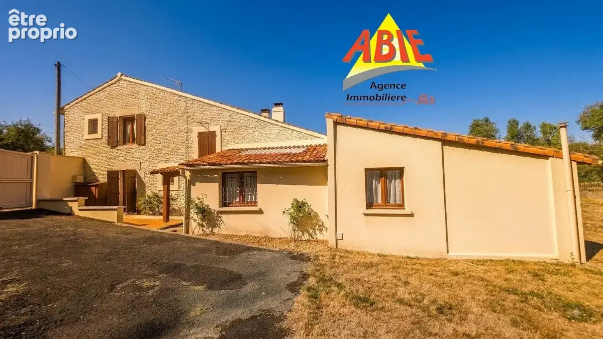 Photo 1 - Maison à SAINT-HILAIRE-LA-PALUD