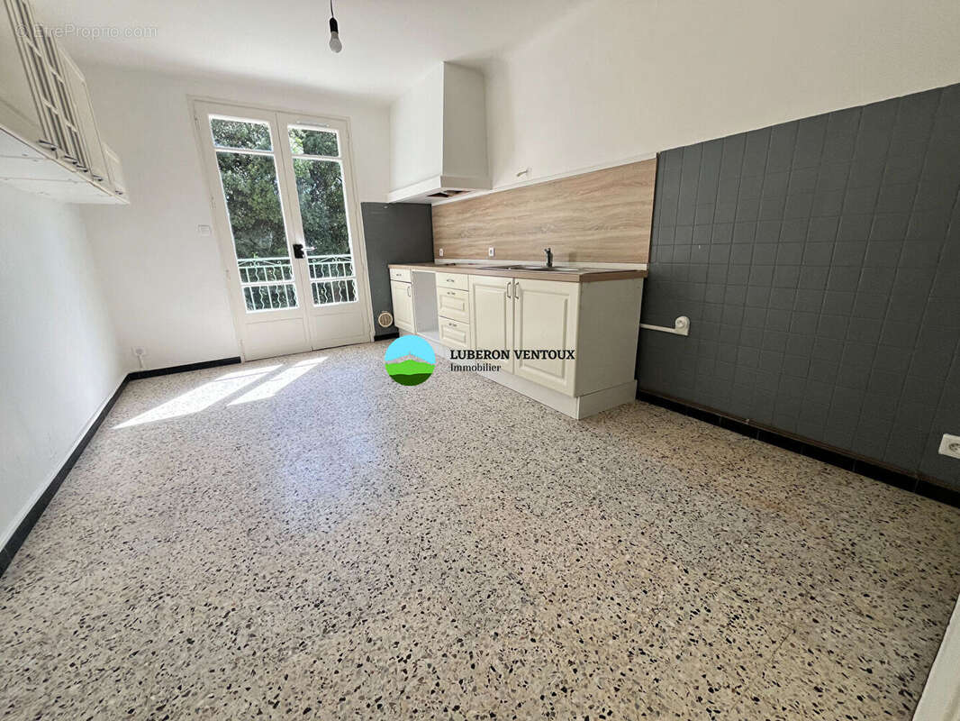 Maison à vendre Pernes Les Fontaines 130m² sur 1958 m² de terrain - photo 6