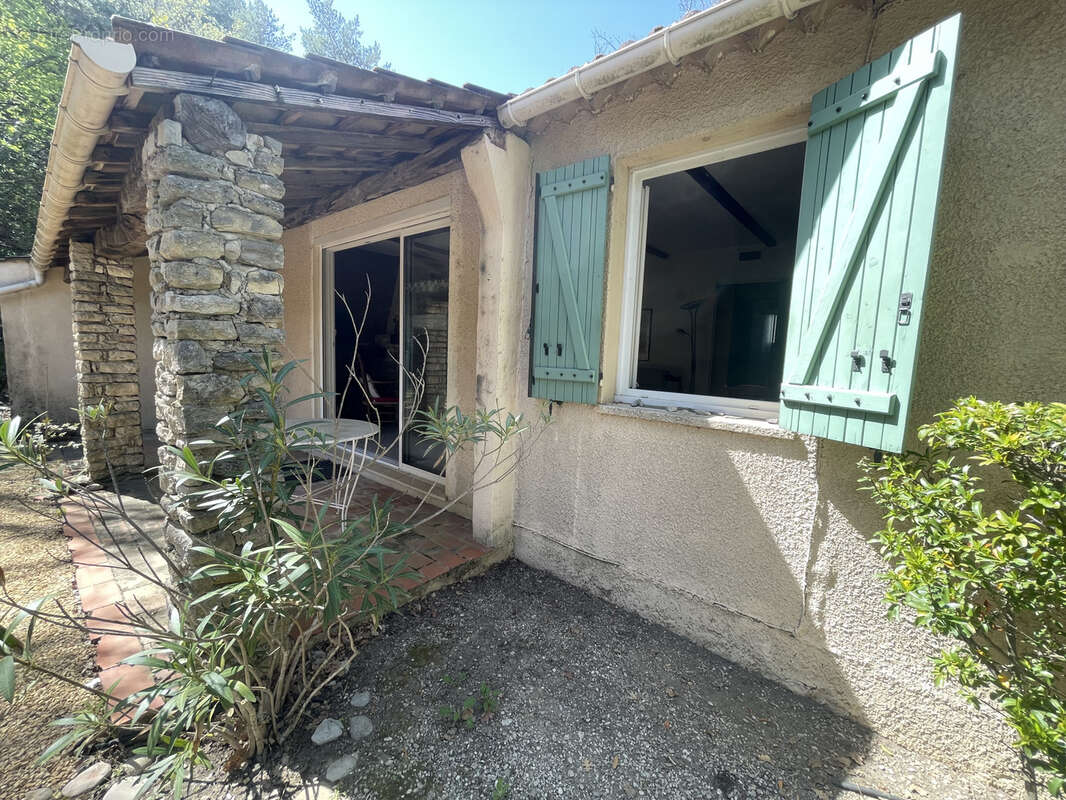 Maison à VAISON-LA-ROMAINE