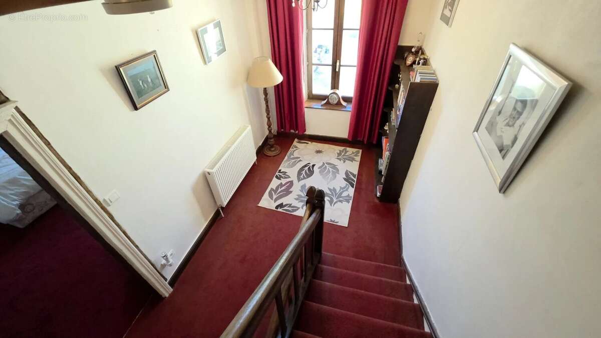 Maison à MAGNAC-LAVAL