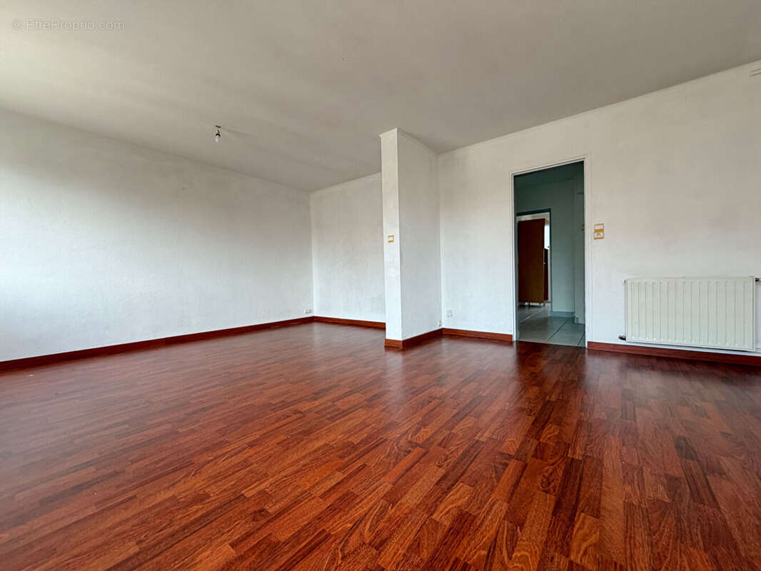 Appartement à GRAVIGNY