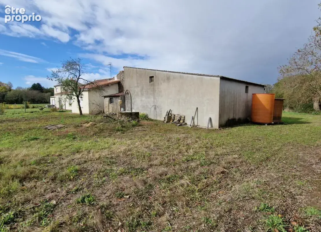 Maison à LE LOROUX-BOTTEREAU