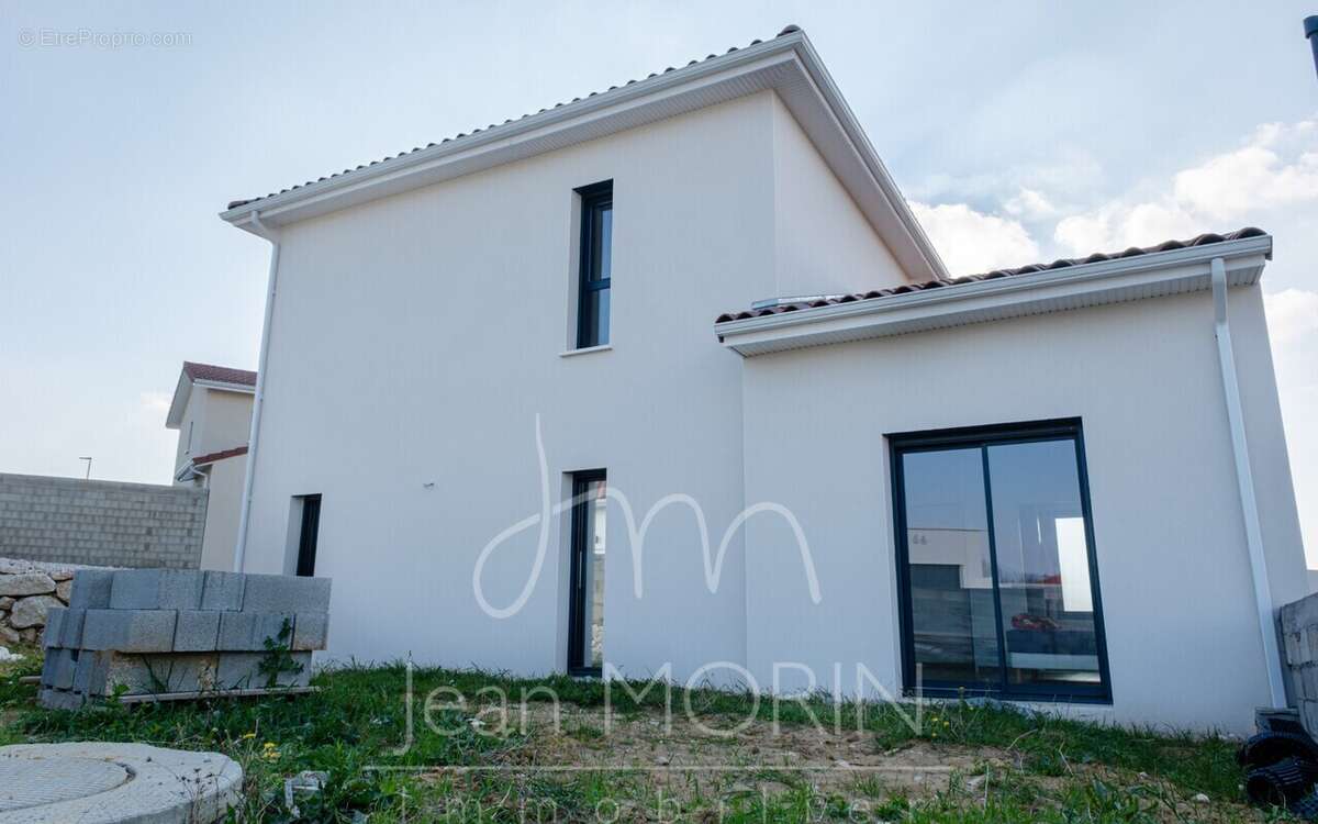 Maison à CHATUZANGE-LE-GOUBET