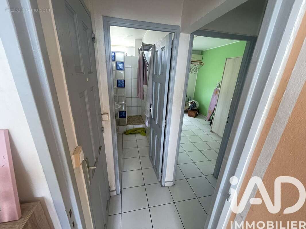 Photo 8 - Appartement à LES ABYMES