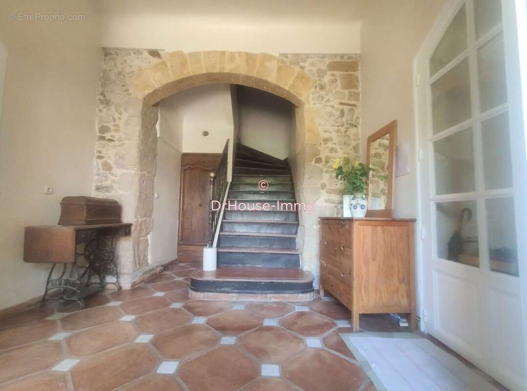 Appartement à MEYREUIL