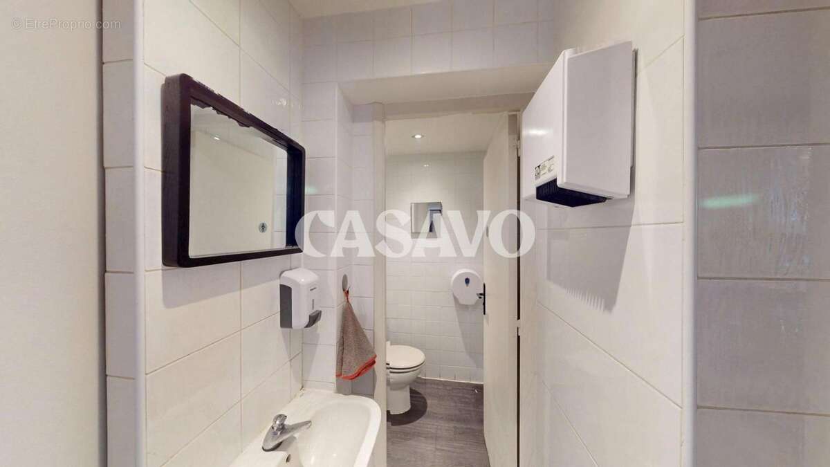Vente Appartement 3 pièces de 162m² - 06160 Antibes - photo 9