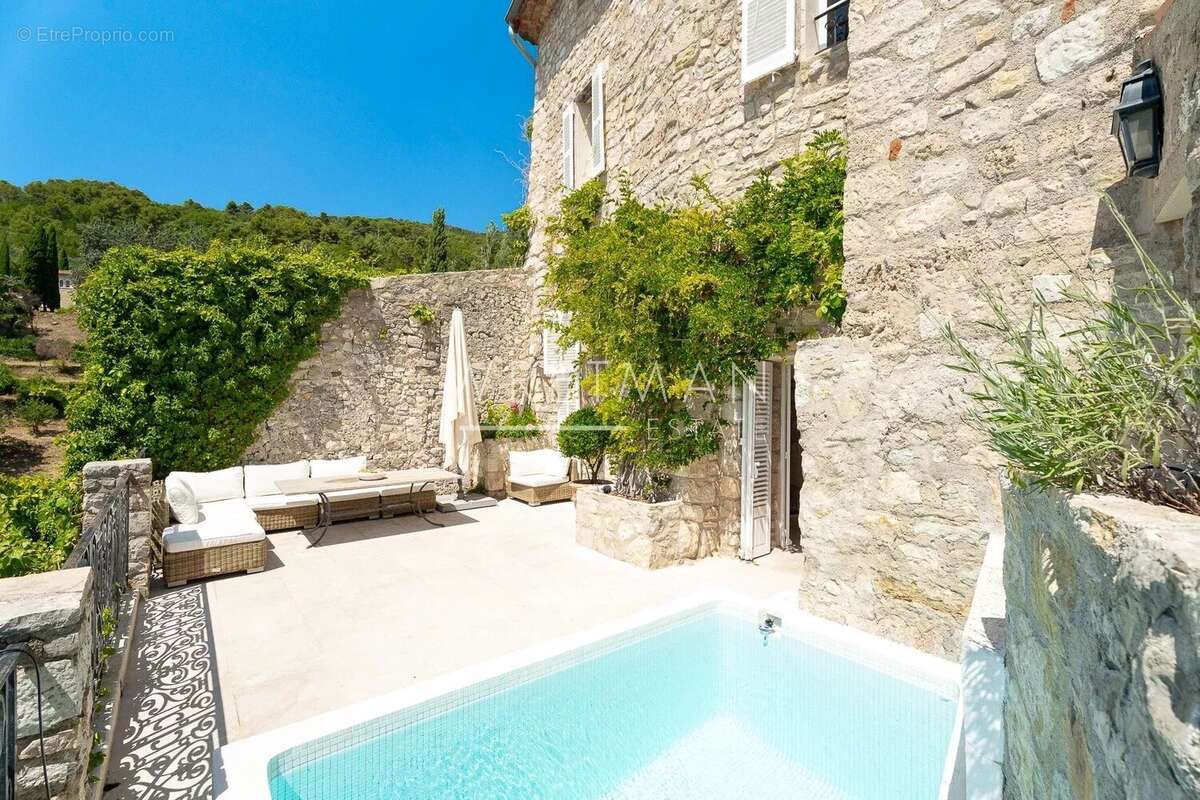 Maison à SEILLANS