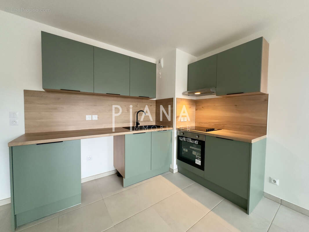 Appartement à LANCON-PROVENCE