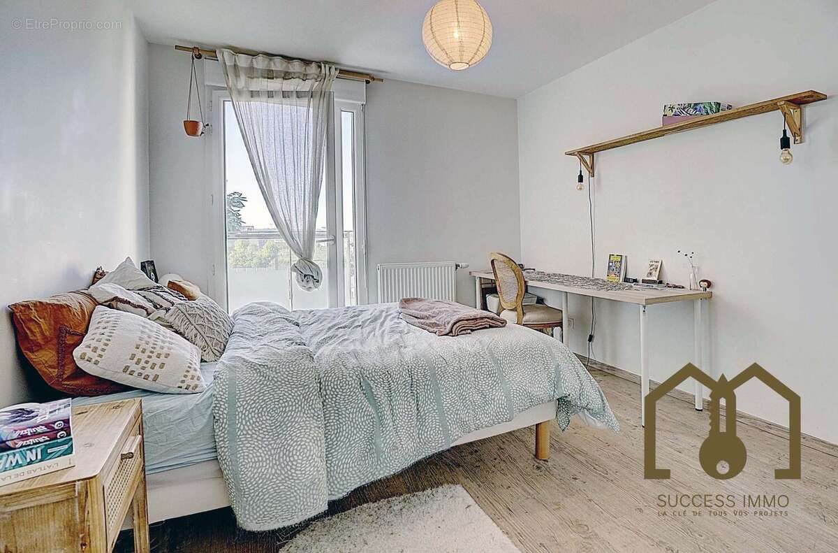 Appartement à VAULX-EN-VELIN