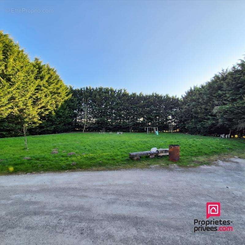 Maison à ARNAY-LE-DUC