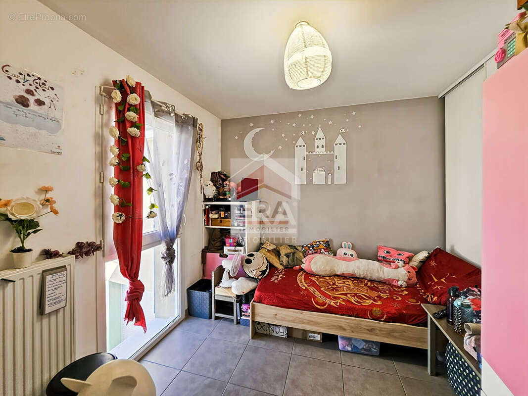 Maison à CHATEAUNEUF-LES-MARTIGUES