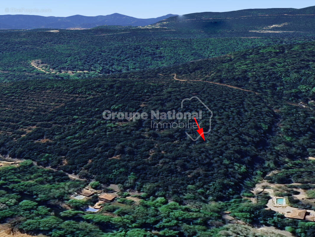 Terrain à LE THORONET