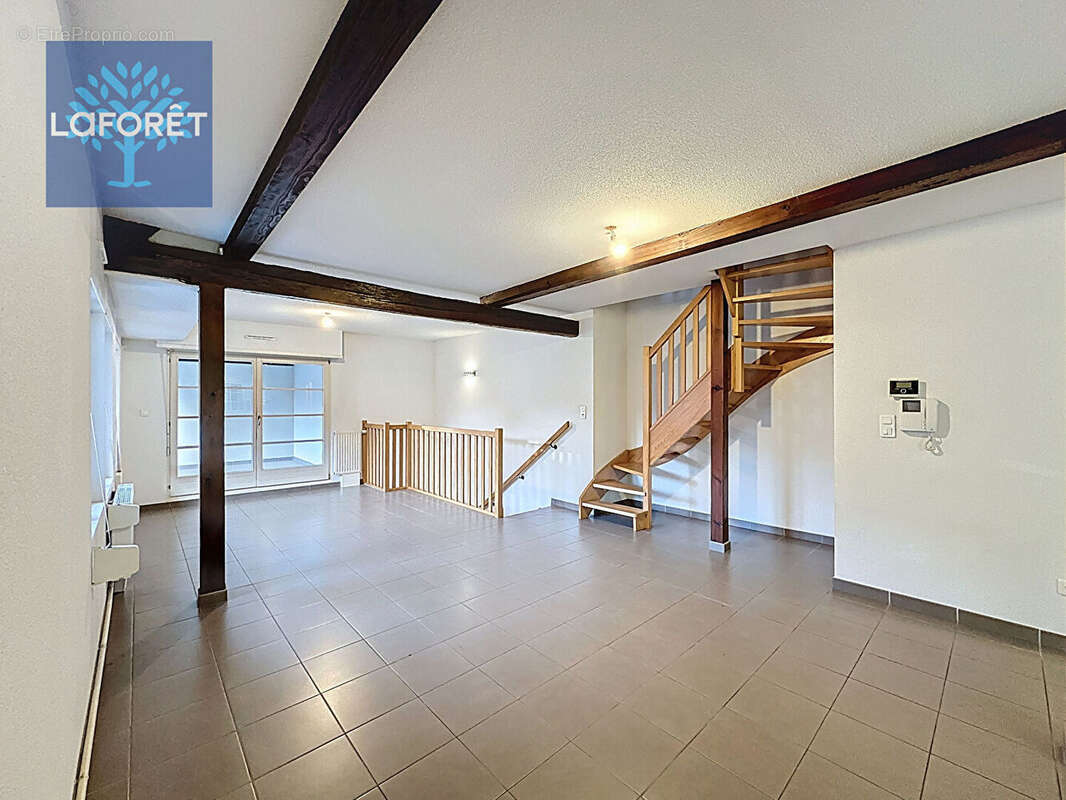 Appartement à LAMPERTHEIM