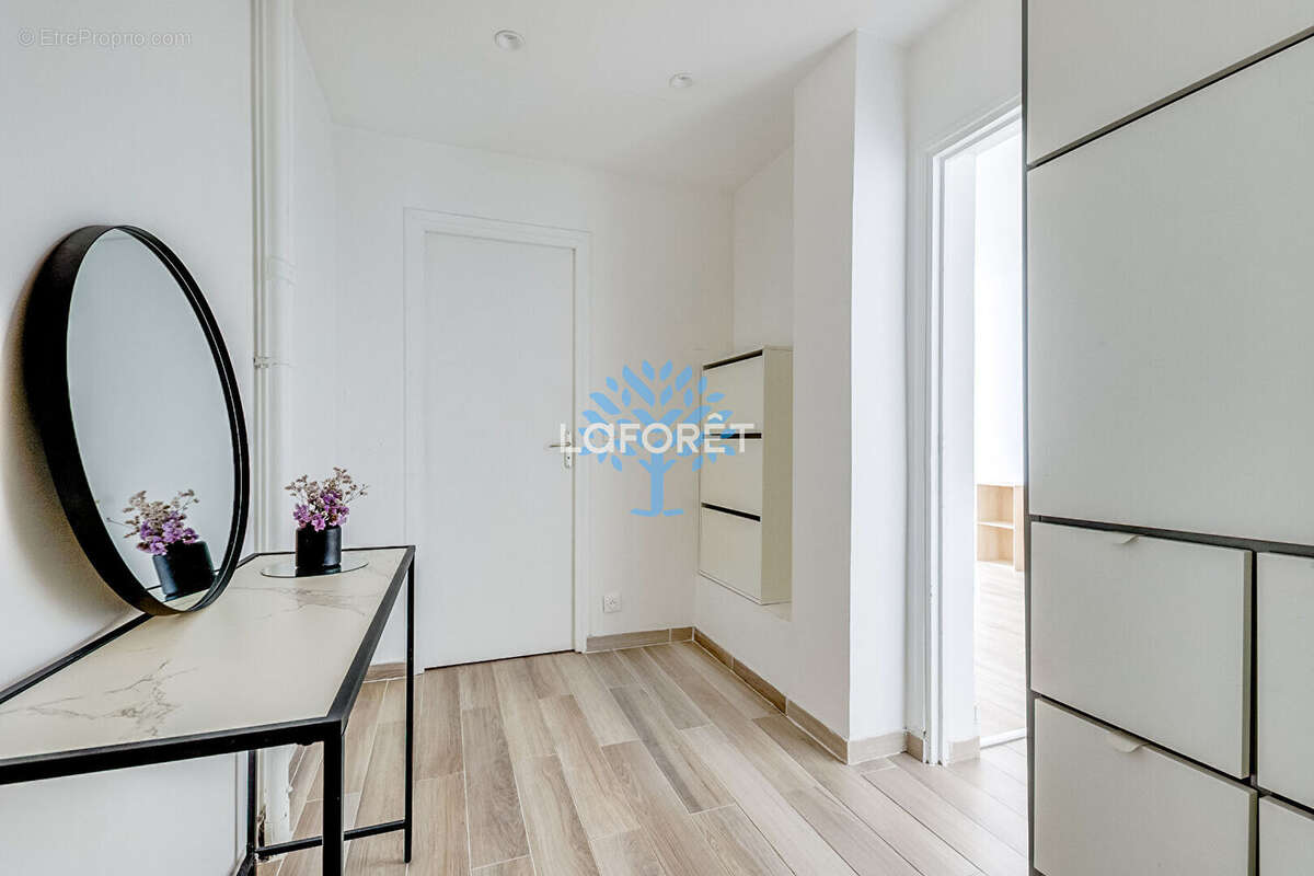 Appartement à PARIS-19E