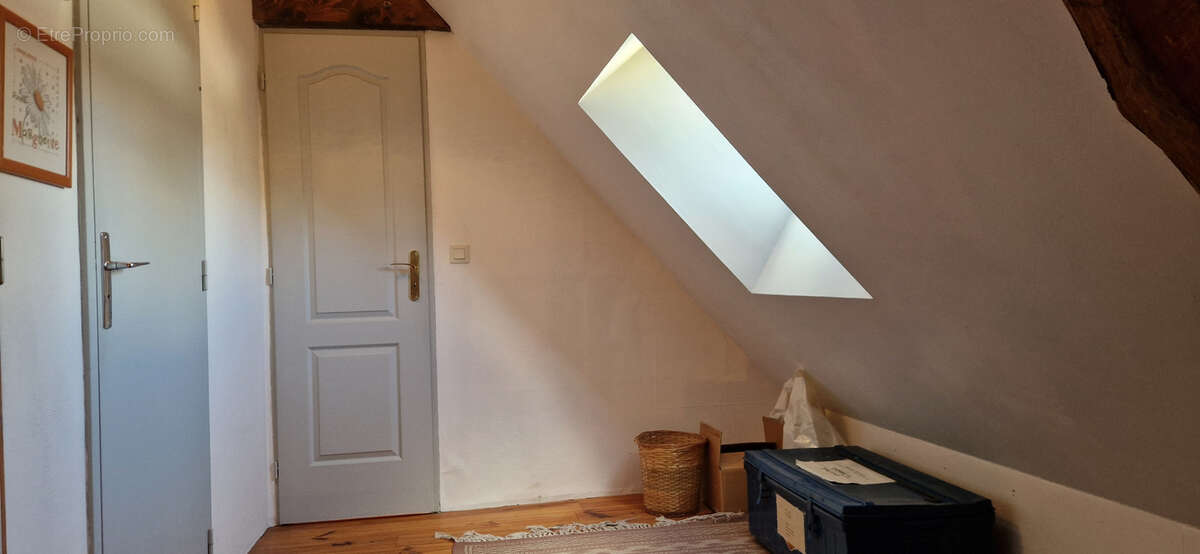 Maison à CHAMPIGNY-SUR-VEUDE