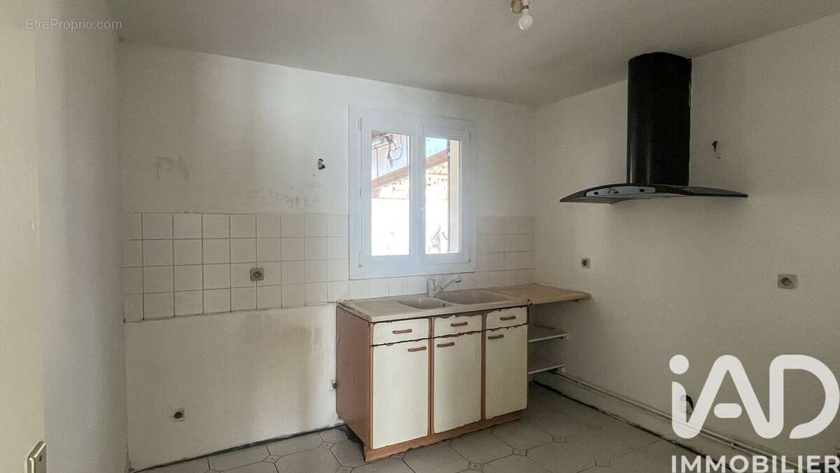 Photo 3 - Maison à VILLIERS-LE-BEL