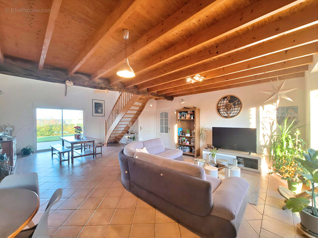 Maison à POUANCE