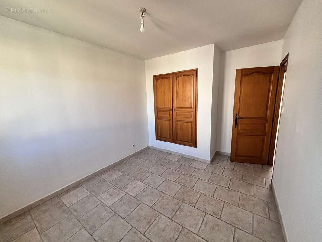 Maison 80 m² à Bouc-Bel-Air  - photo 7