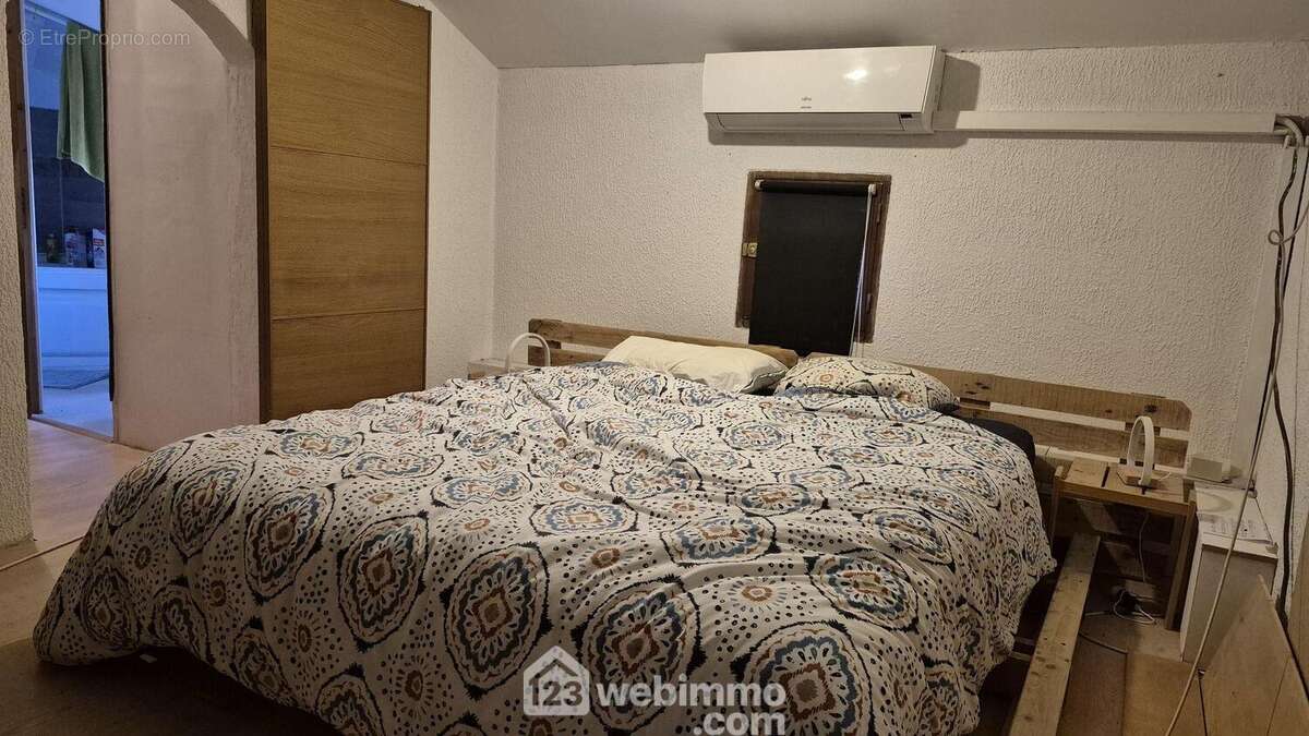 Maison à FLASSANS-SUR-ISSOLE