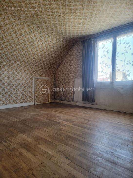 Maison à SAINT-AUBIN-SUR-MER