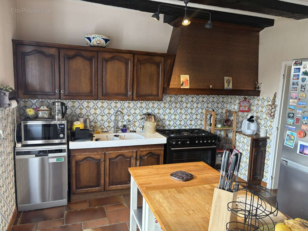 Proche pompadour grande maison avec dependances - photo 9