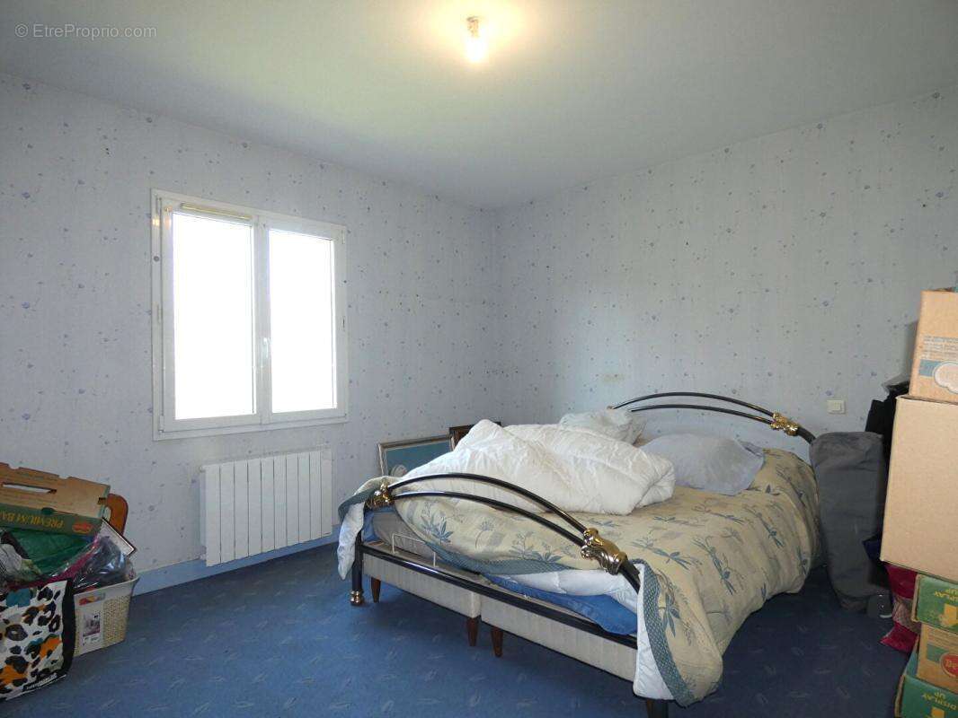 Maison à HAUTEFORT
