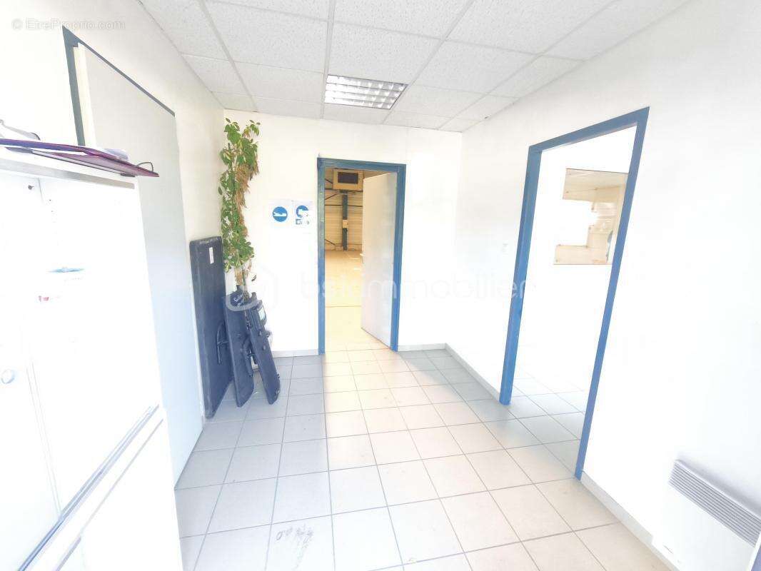 Commerce à BEAUREPAIRE