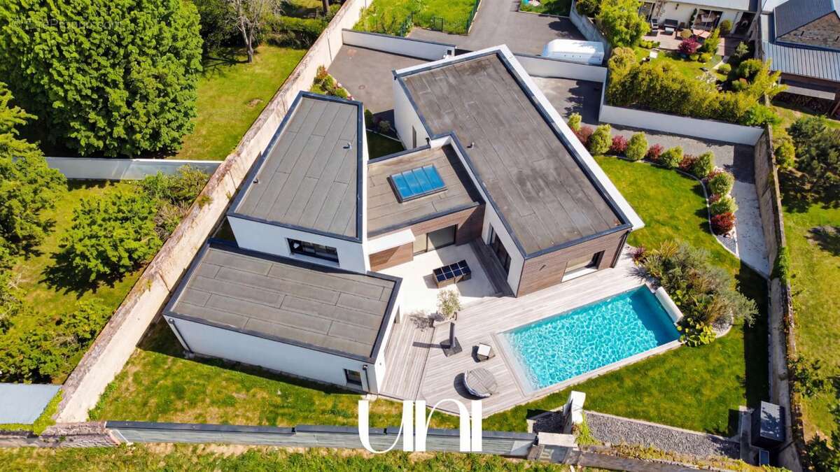 Maison à BIEVILLE-BEUVILLE