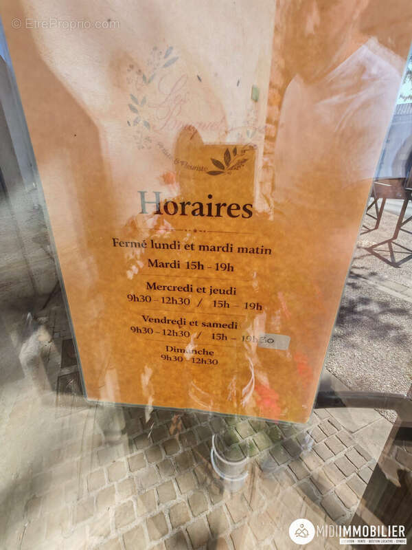 Commerce à ARTHES