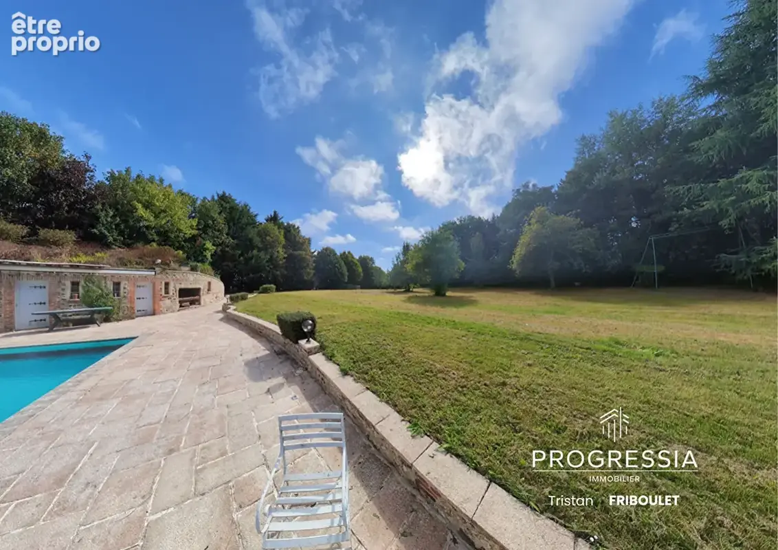 Montivilliers - Maison 408 m2, 11 pièces, 6 chambres, piscine, sous-sol complet - photo 2
