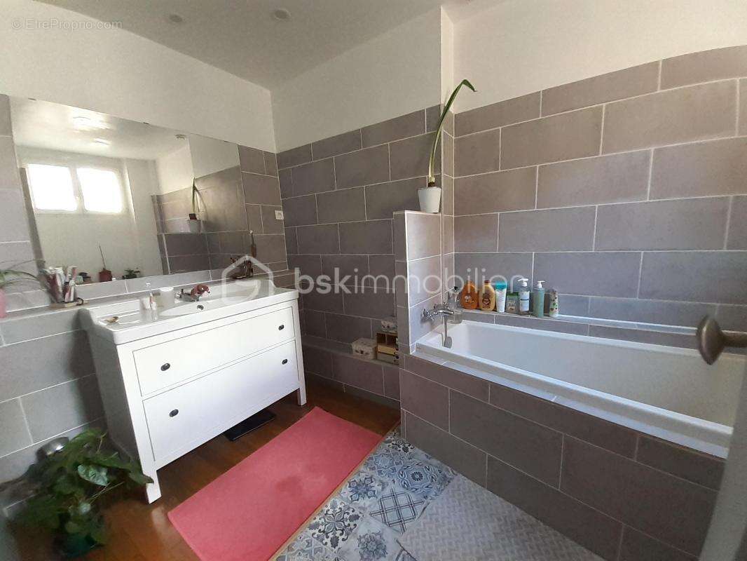 Maison à SULLY-SUR-LOIRE