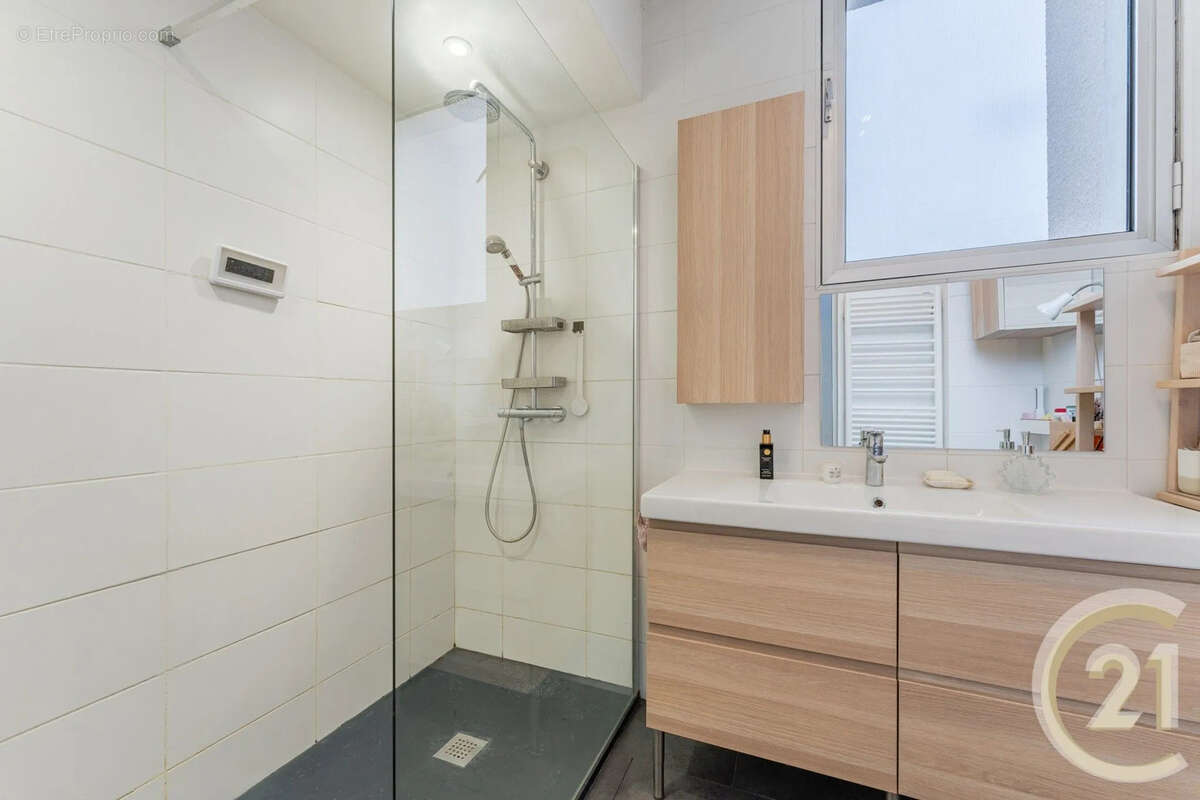 Maison à VILLEURBANNE