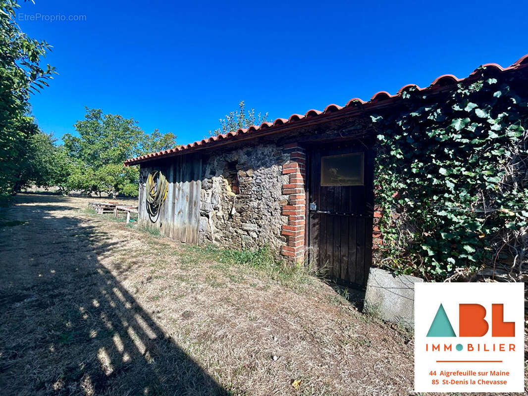 Maison 3 chambres avec un grand terrain constructible ! - photo 5