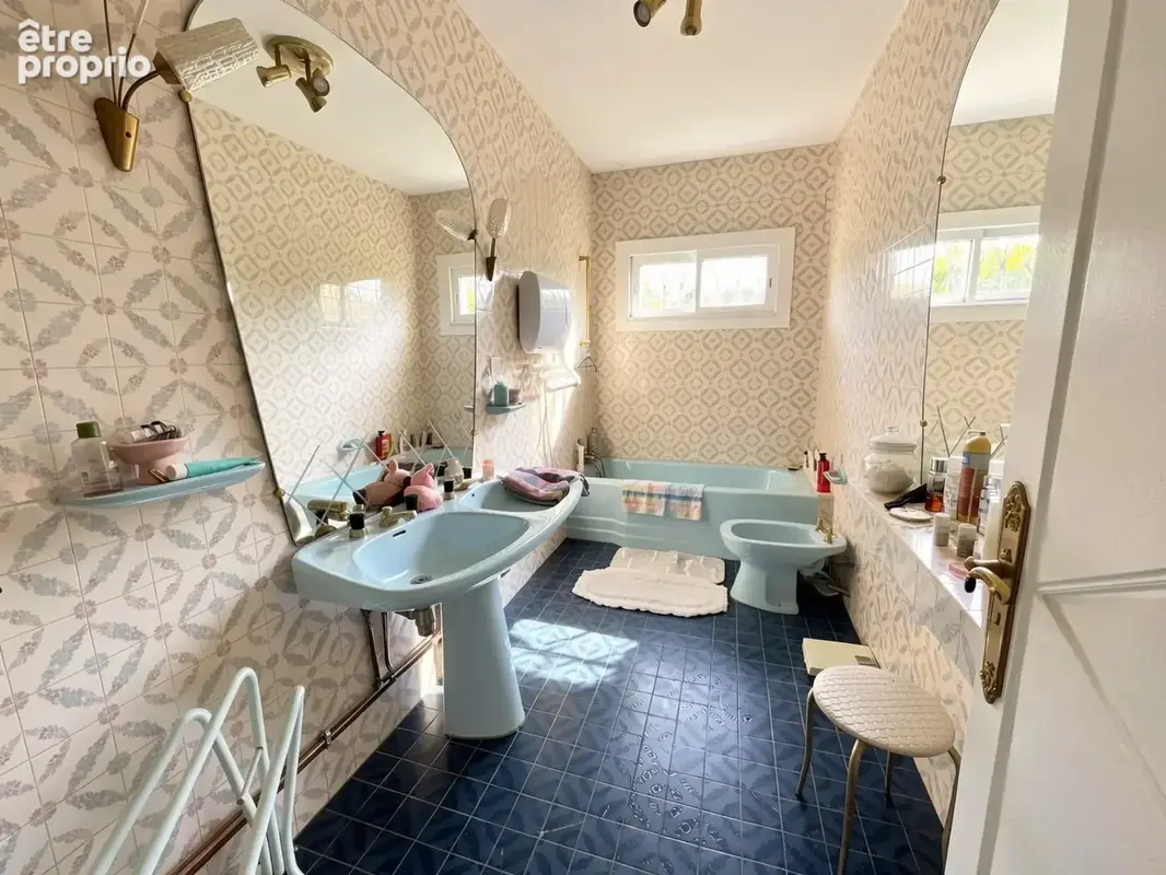 Maison familiale T6 de 205 m2 avec grand jardin - photo 10