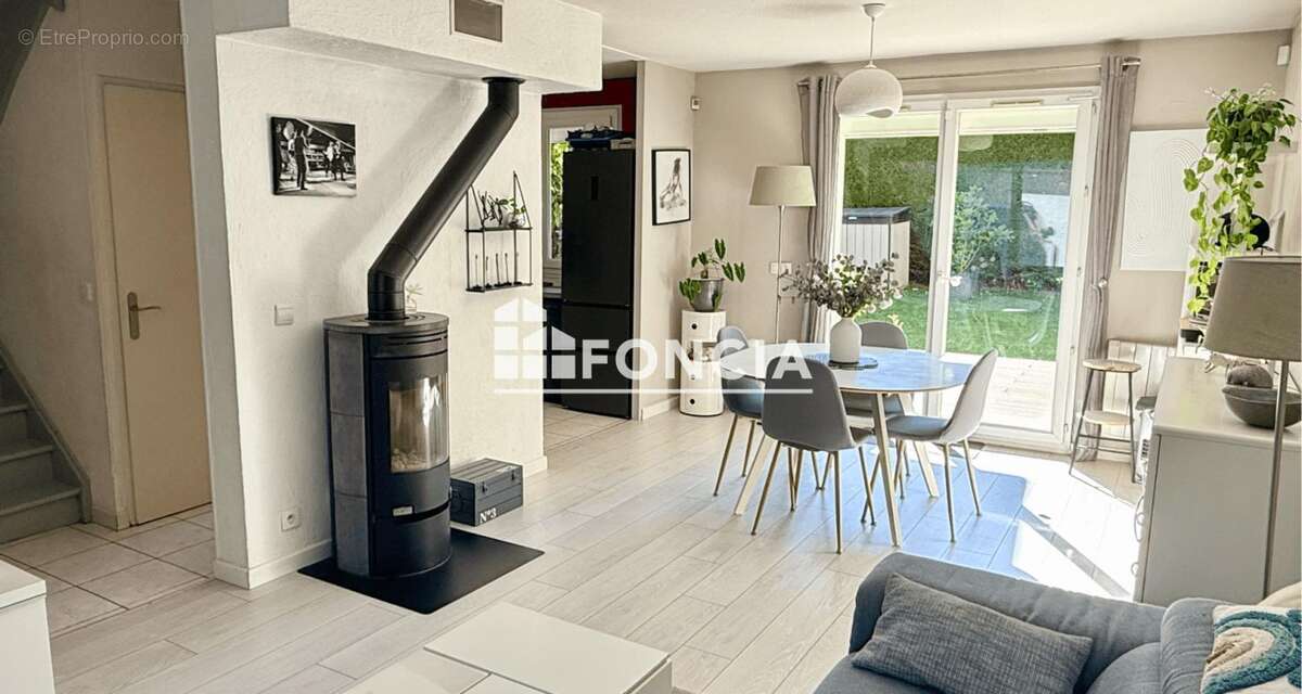 Maison familiale au calme absolu, en lisière de forêt – Un cadre de vie privilégié entre nature et commodités - photo 3
