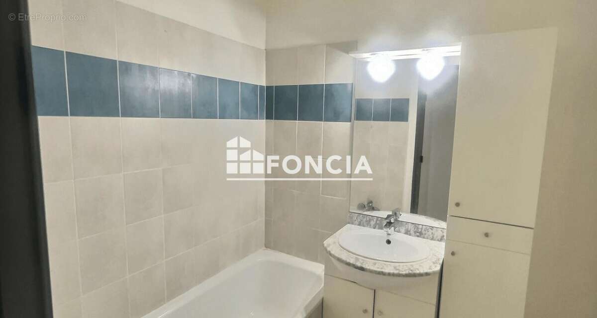 Appartement à MONTELIMAR
