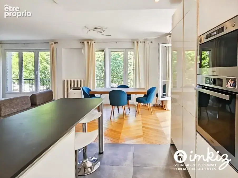 Appartement à NEUILLY-SUR-SEINE