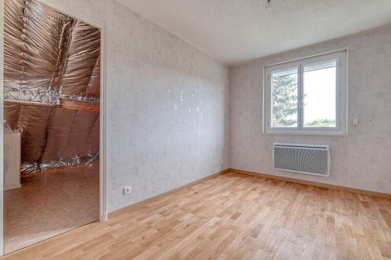 Maison à NANTEUIL-LES-MEAUX