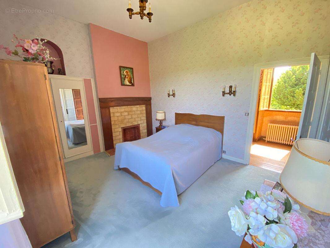 Maison à SARLAT-LA-CANEDA