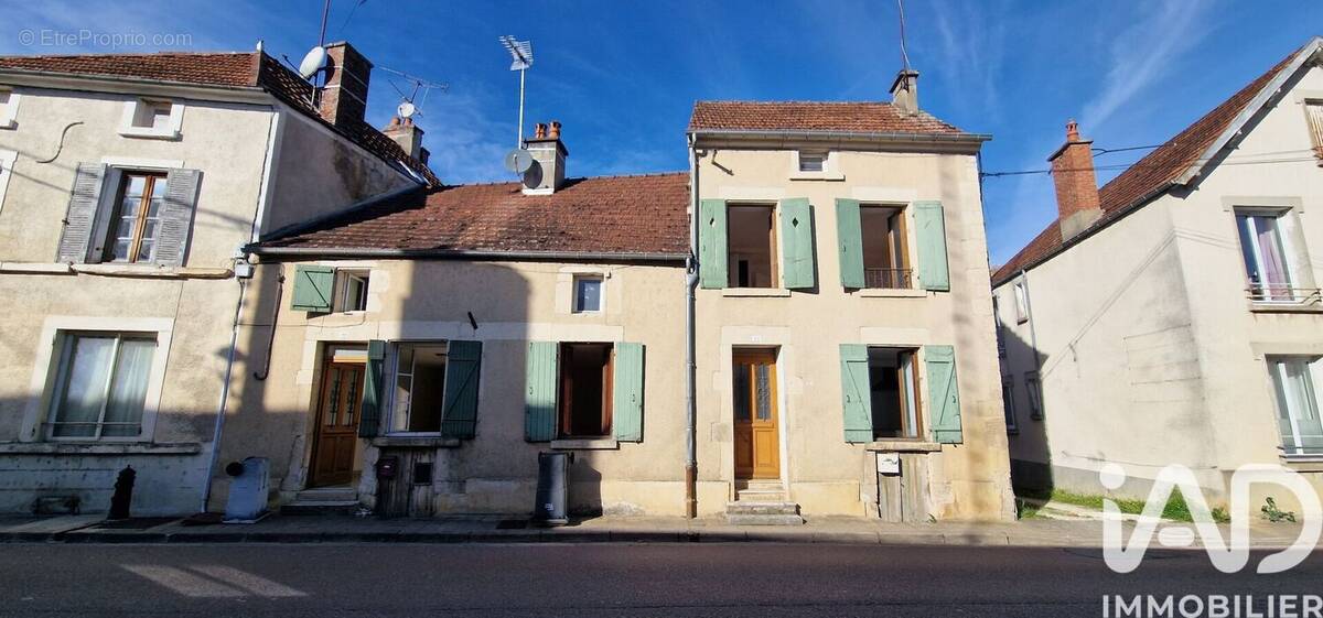Photo 1 - Maison à ANCY-LE-FRANC