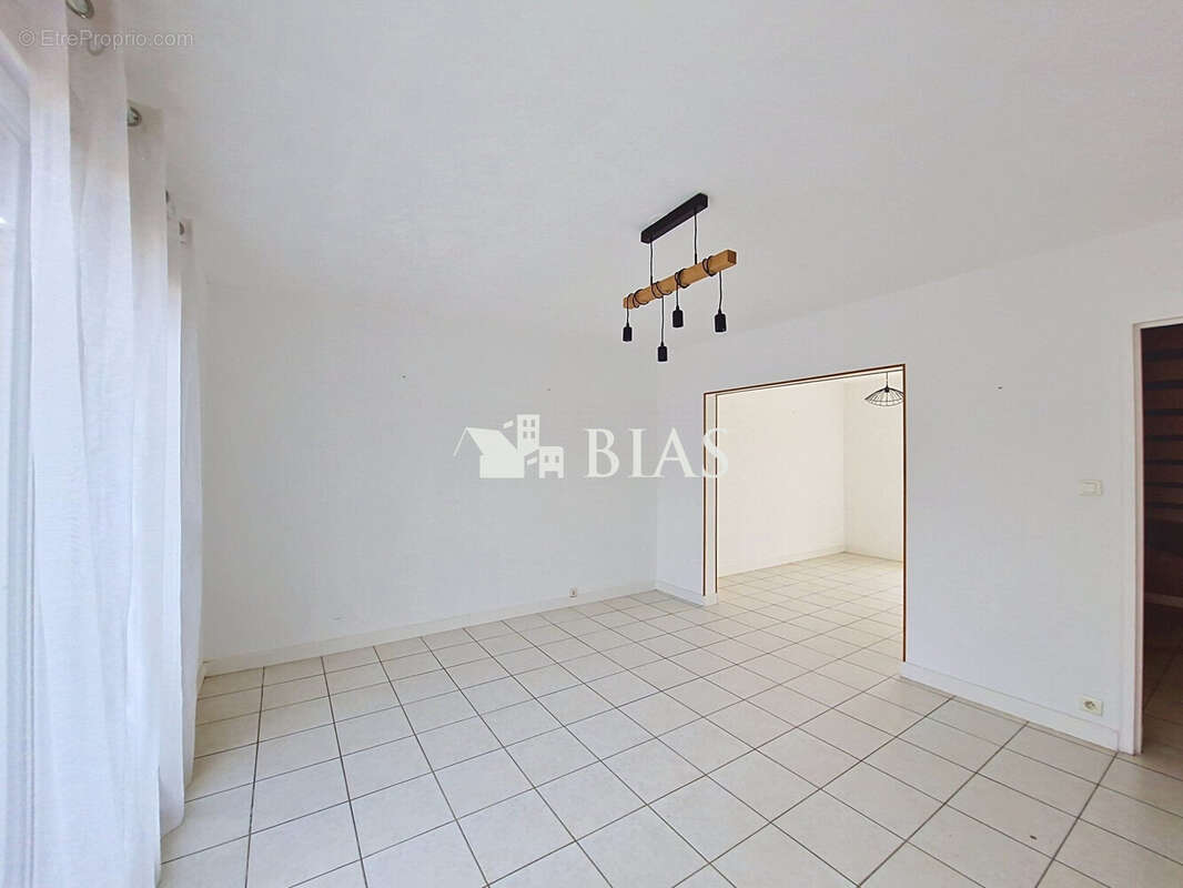 Maison 97 m² à Louviers  - photo 3