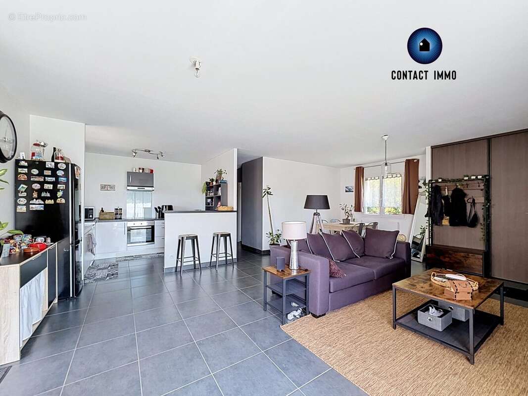 Maison 79 m² à Donzenac  - photo 4